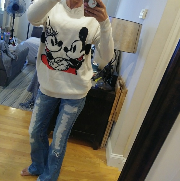 Mickey Mouse Forever 21 Sweater EUC0 - Picture 1 of 4